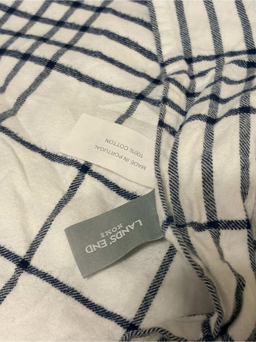 Lands' End White Navy Windowpane Flannel Queen Sheet Set Red Monogram “L” ⚓️🇺🇸 - Picture 4 of 7